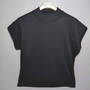 Sweater (NEW) - Italian Designer FINE WOOL KNIT!